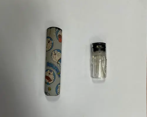 ▲ 警方於男子身上搜出疑似含有依託咪酯成分的電子煙彈。（圖／警方提供）