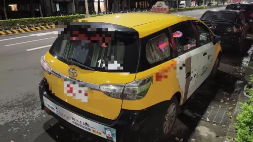 ▲57歲吳姓運將臨危不亂將車鑰匙拔走後，再將劉男反鎖在車內。（圖／警方提供）