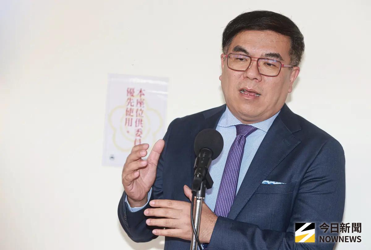 ▲在經濟民生與環保的平衡間，環境部長彭啓明表示，目標仍是希望塑膠使用量減少。（圖／記者葉政勳攝）