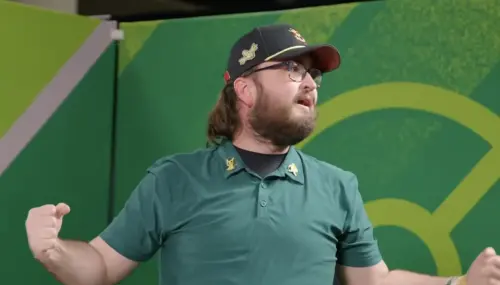 ▲Firestar73 奪下《Pokémon GO》冠軍後，難掩激動情緒。（圖／取自 ItsAXN YouTube）