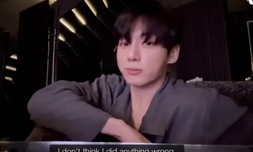 ▲柾國認為自己說髒話比中指只是跟朋友互動，不認為自己的行為有問題。（圖／WEVERSE）