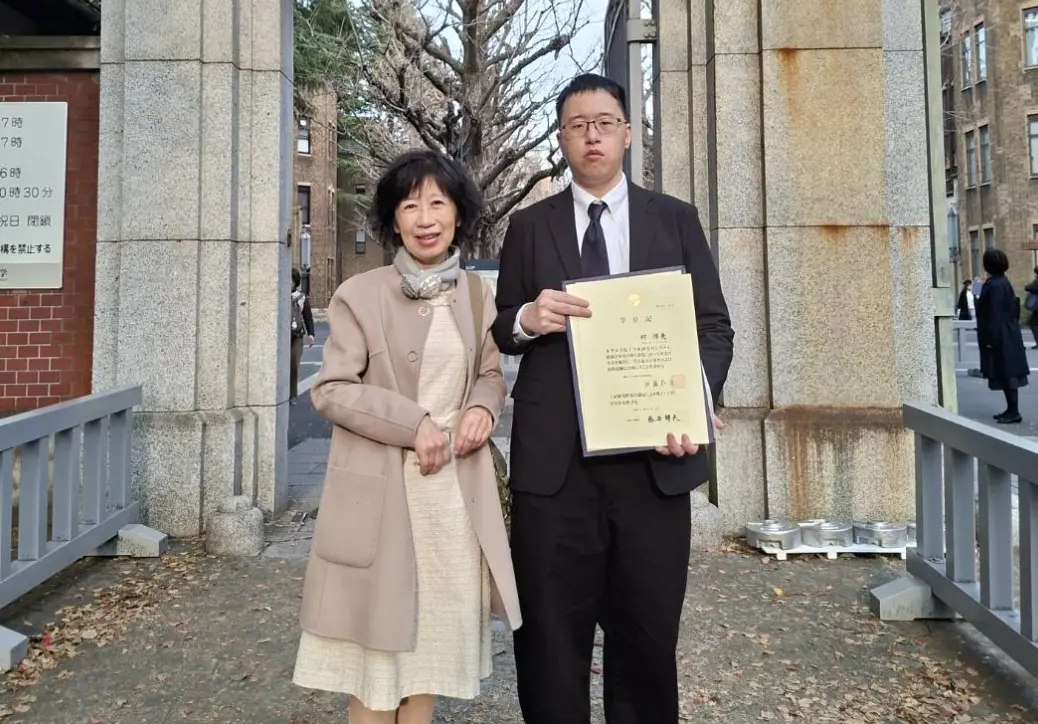 ▲陳佩琪提及遭指控的619萬元金流，質疑檢方翻看存摺多年，為何將幫小孩存錢的行為與便當會做不當連結。（圖／陳佩琪臉書）