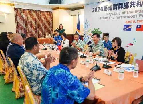 ▲林佳龍宣布台灣將再挹注100萬美元至「婦女創業基金」，協助當地女性健全融資系統並落實婦女賦權。（圖／林佳龍臉書）