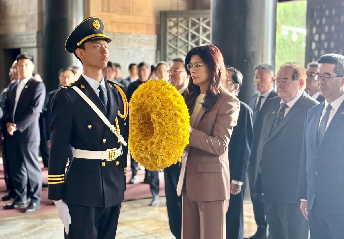 ▲國民黨主席鄭麗文赴中國南京拜謁中山陵。（圖／記者陳韻年攝影）