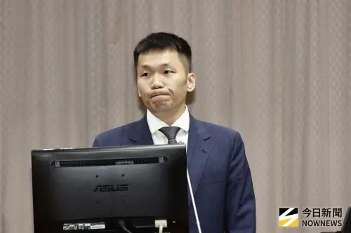 高調點名「李洋別學壞」！議員揪1事懷疑：別變成民進黨的形狀