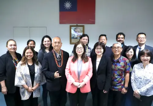 就傳統航海文化合作！玻里尼西亞航海協會拜會海洋委員會進行交流