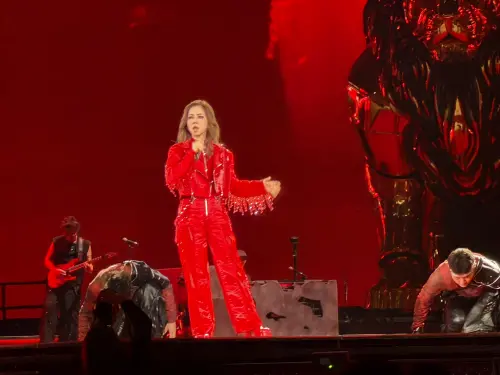 ▲鄧紫棋大秀台語和台灣觀眾問好。（圖/讀者提供）