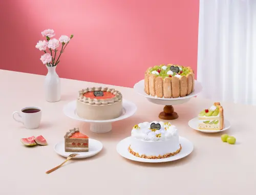 ▲2026星巴克母親節蛋糕「預購85折」最划算買法推薦。（圖／星巴克提供）