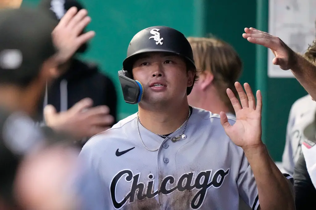 ▲道奇隊已將目光鎖定目前效力於芝加哥白襪隊的日籍重砲村上宗隆（Munetaka Murakami），預計在2028年爭取其加盟，以接替主力三壘手蒙西（Max Muncy）的位置。（圖／美聯社／達志影像）