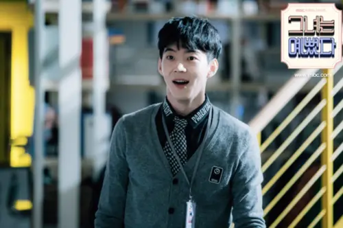 ▲朴有煥曾演過《需要浪漫3》、《她很漂亮》等人氣夯劇，但因為吸毒導致工作全無。（圖／《她很漂亮》MBC官網）