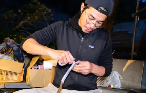 ▲東出昌大在外遇風波後淡出演藝圈，還跑到山林居住，開設YT頻道展現生活日常。（圖／ABC電視台）