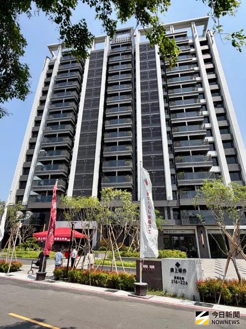 ▲ 「廣上研序」坐落典寶溪水岸首排，緊臨高雄新市鎮三期，隨康橋國際學校確定落腳楠梓土庫，討論熱度持續升溫。（圖／記者陳美嘉攝，2026.04.10）