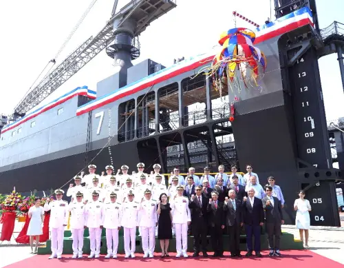 提供實際操作的需求！台灣國際造船承造海軍新建浮塢舉行下水儀式