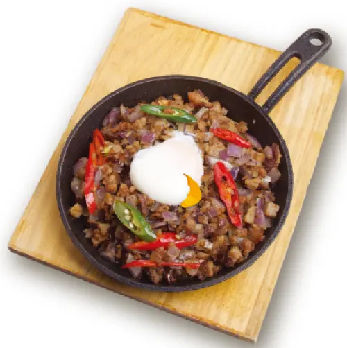 ▲菲律賓鐵板豬雜展現了菲式料理在傳統食材上的創新與精湛工藝。（圖／菲律賓觀光部台灣分處提供）