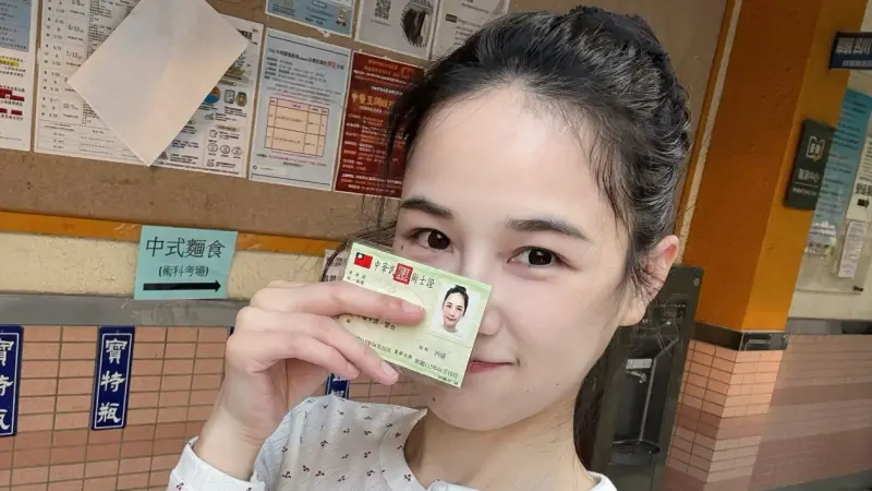 YTR千千解鎖全新技能！2個月零缺課考中餐證照　好友狂讚：我要吃