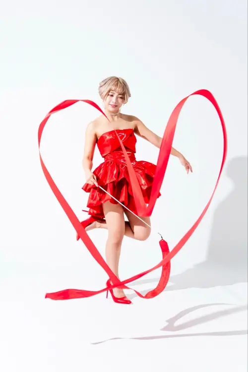 ▲星乃莉子坦言春藥橋段，是透過色素加糖水去調製，並非真的春藥。（圖／翻攝自星乃莉子X@riko_hoshino）