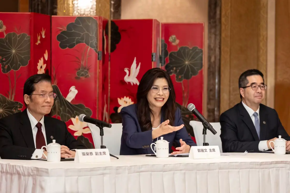 ▲中國領導人習近平盼中國民眾能自由熱情遊寶島，同時釋放農產品利多訊號，國民黨主席鄭麗文表示，拭目以待。（圖／國民黨提供）