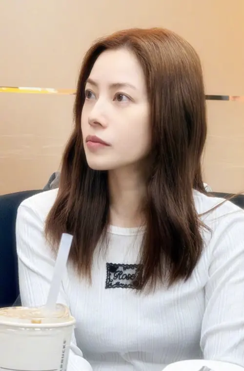 ▲徐懷鈺雖有「平民天后」的響亮封號，從小到大生長過程卻碰到一連串的辛酸與坎坷遭遇。（圖／摘自徐懷鈺微博）