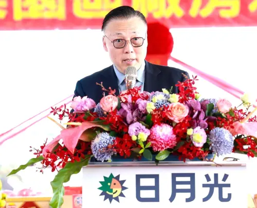 日月光大動作積極擴產！斥資148.5億元買群創南科五廠