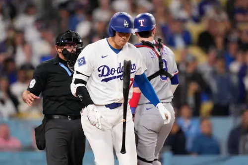 ▲大谷本季在面對頻繁使用卡特球（Cutters）或二縫線速球攻向內角的對手時，他會選擇重心稍靠近握柄的「挖頭棒」以加快揮棒反應。（圖／美聯社／達志影像）