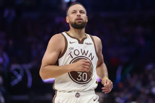 ▲對於即將進入「一場定生死」附加賽的勇士而言，柯瑞的健康才是絕對的勝負指標。（圖／美聯社／達志影像）