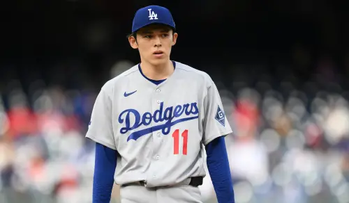 ▲道奇總教練羅伯茲（Dave Roberts）強調不會將佐佐木調往牛棚，球隊仍選擇持續讓他留在先發輪值，背後也牽動日本市場與長期布局考量。（圖／美聯社／達志影像）