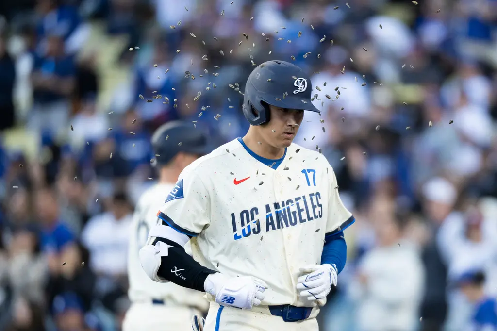 ▲大谷翔平於1局下半敲出本季個人在大聯盟的主場首轟，不僅點燃打線火氣，更帶領道奇最終以6：3擊退對手，豪取2連勝。（圖／美聯社／達志影像）