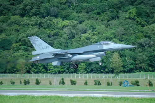 美伊戰爭啟發！天龍演習模擬反封鎖護航、無人機壓制雷達