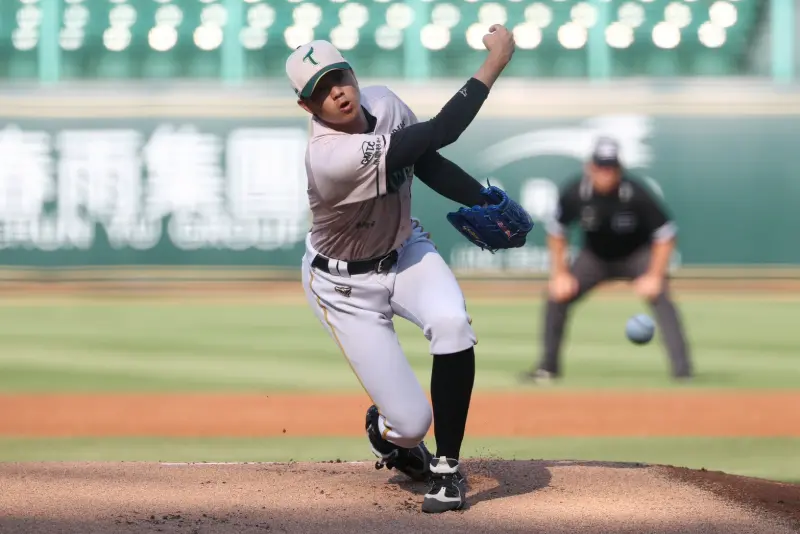 台鋼雄鷹打線多點開花！12：5輕取富邦悍將　黃子鵬奪FA轉隊首勝