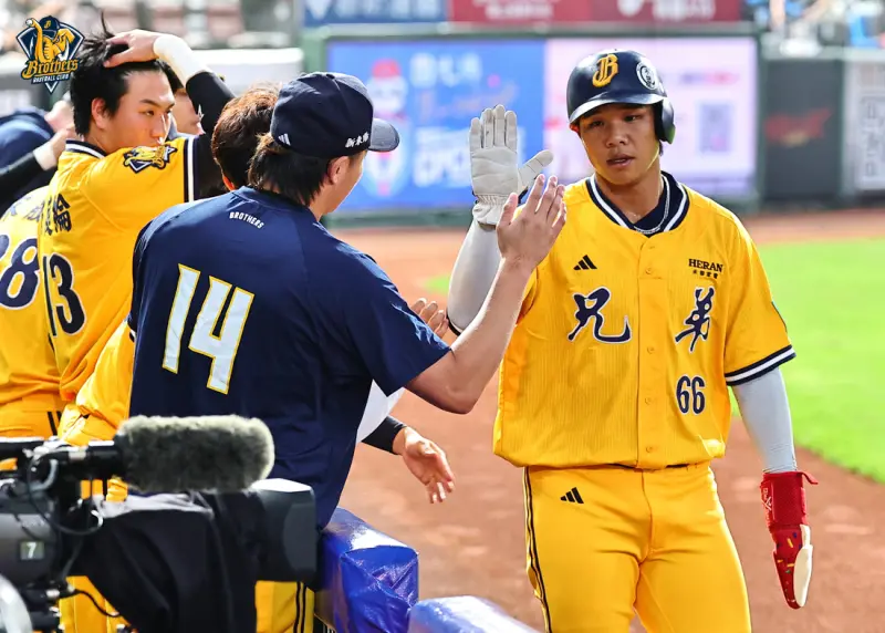 打擊率逼近4成也感覺沒幫到球隊！黃韋盛：兄弟沒贏也開心不起來