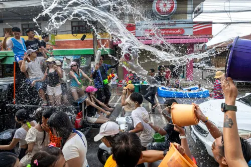 泰國潑水節連假首日釀50死185傷　超速酒駕再度成奪命主因