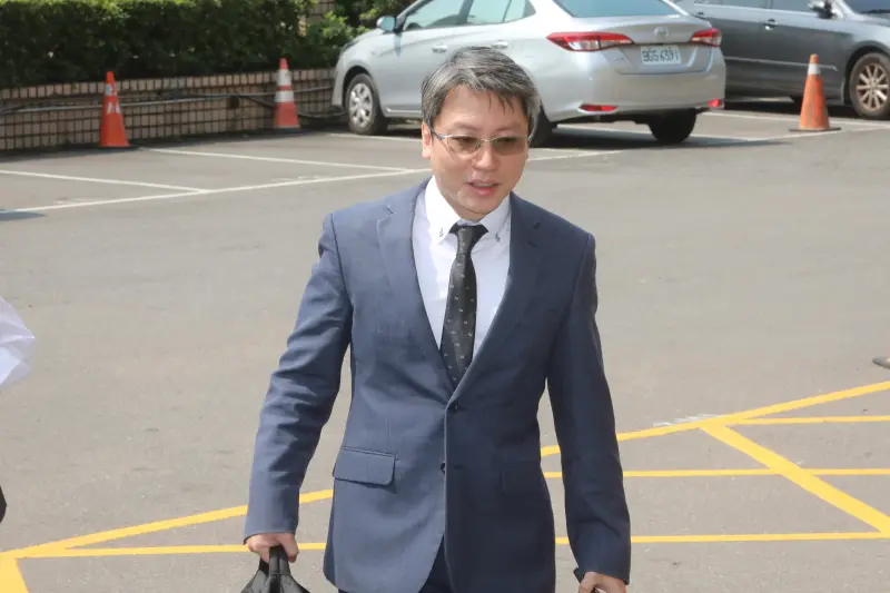    ▲Andy並未現身，由委任律師林哲健出庭。（圖／記者邱曾其攝）  