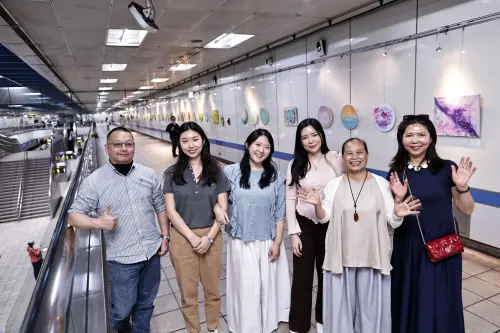 自我對話開闢《心中的花園》　用藝術找出人生新意義