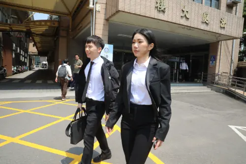 Andy家寧將正面對決！「改頻道密碼」法官勸和　雙方都沒意願