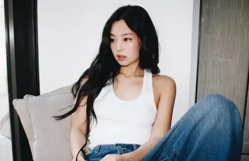 Jennie現身科切拉被發現閃避BIGBANG上台！網喊：獨缺前男友場？
