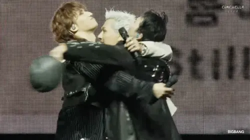BIGBANG科切拉保留T.O.P位置！驚喜獻聲神曲　VIP忍不住落淚
