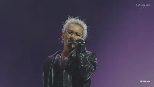 ▲太陽一身皮衣、白金短髮登上科切拉音樂節舞台。（圖／YouTube@Coachella）