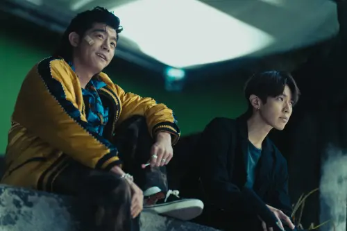 ▲柯震東飾演的三太子乩身韓杰與王柏傑演的三太子關係密切。（圖／Netflix提供）