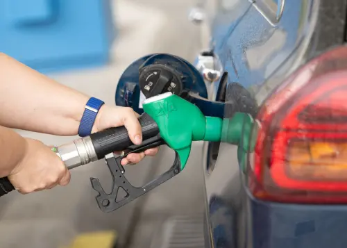 川普封鎖荷姆茲海峽倒數！伊朗嗆懷念便宜油價　布蘭特原油飆7%