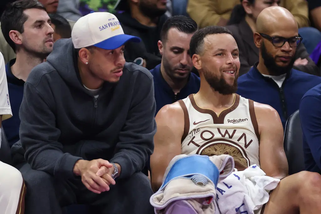 ▲根據隊媒《Blue Man Hoop》最新分析，去年底加盟的小柯瑞（Seth Curry）可能已不在金州勇士隊未來的計畫中。（圖／美聯社／達志影像）