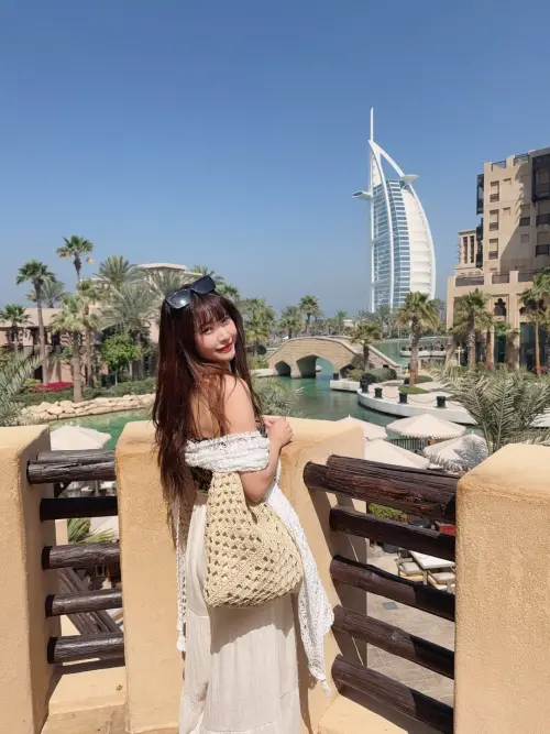 ▲樂天女神孟潔（如圖）傳出今年2月在杜拜點頭同意馮晨軒求婚。（圖／翻攝自孟潔IG@mengj215）