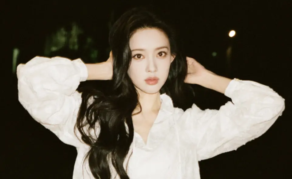 ▲孟子義日前因身體不適緊急送醫，目前正在休養中，過去她就曾因為食物中毒瘦到45公斤以下，讓粉絲相當擔心。（圖／翻攝自微博@孟子義）