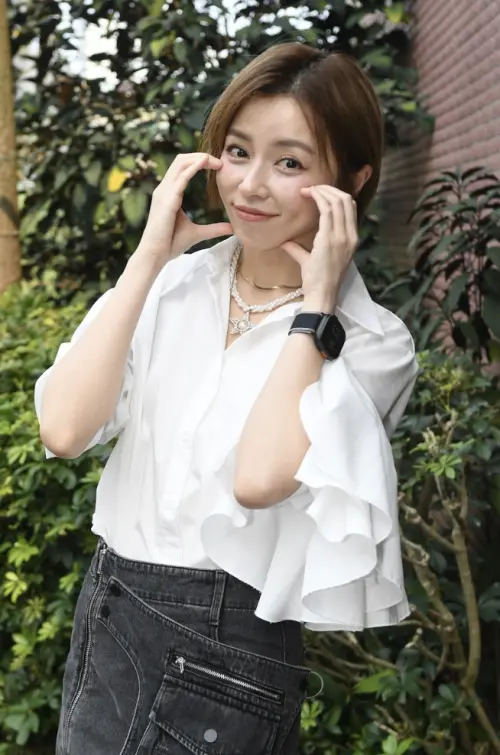 ▲王瞳（如圖）將人生重心放在自己與毛小孩上，專注生活。（圖／網紅與善的距離提供）