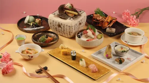 高雄萬豪酒店寵愛媽咪　限定蛋糕到星級桌菜任君挑選