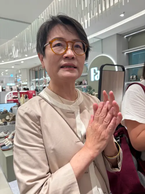 ▲東笙集團總經理魏麗慧表示，東笙在台中各大百貨商場都有設櫃，對台中人強勁消費力有信心。（圖／記者金武鳳攝，2026.4.14)