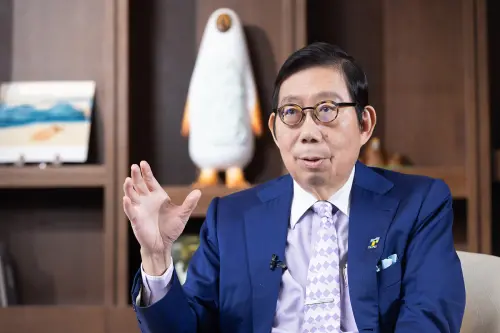 ▲富邦金控董事長蔡明興指出，未來將以AI與數位能力提升營運效率與服務品質，期許成為「國際化、注重公益與社會責任的富邦」。（圖 / 富邦金控提供）