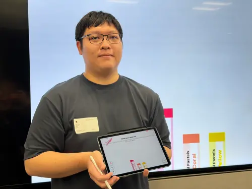▲傅羿綸開發的 《ReMinder》App，獲得「傑出獲獎者」，將前進美國Apple總部參加WWDC盛會。（圖／記者周淑萍攝）