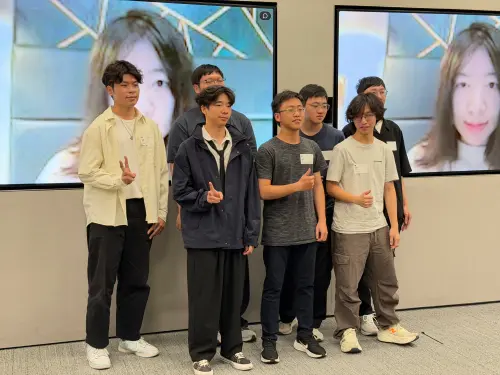 ▲蘋果「Swift Student Challenge」學生挑戰賽得獎名單，今年台灣共有8位優秀學生脫穎而出。（圖／記者周淑萍攝）