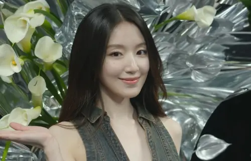 舒華時隔2年再爆熱戀柯震東！遭傳已見家長　柯媽大讚她有家教