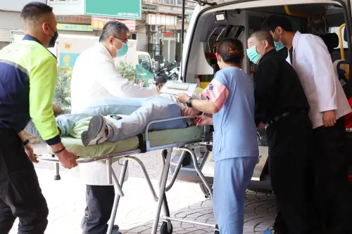 白沙屯媽祖起駕　醫驚「染A流也想衝」別硬撐